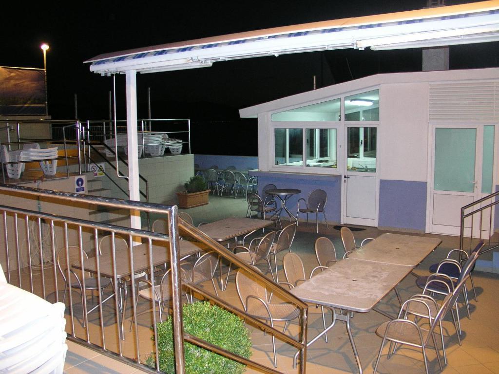 Aparthotel Pecic 그라다츠 외부 사진
